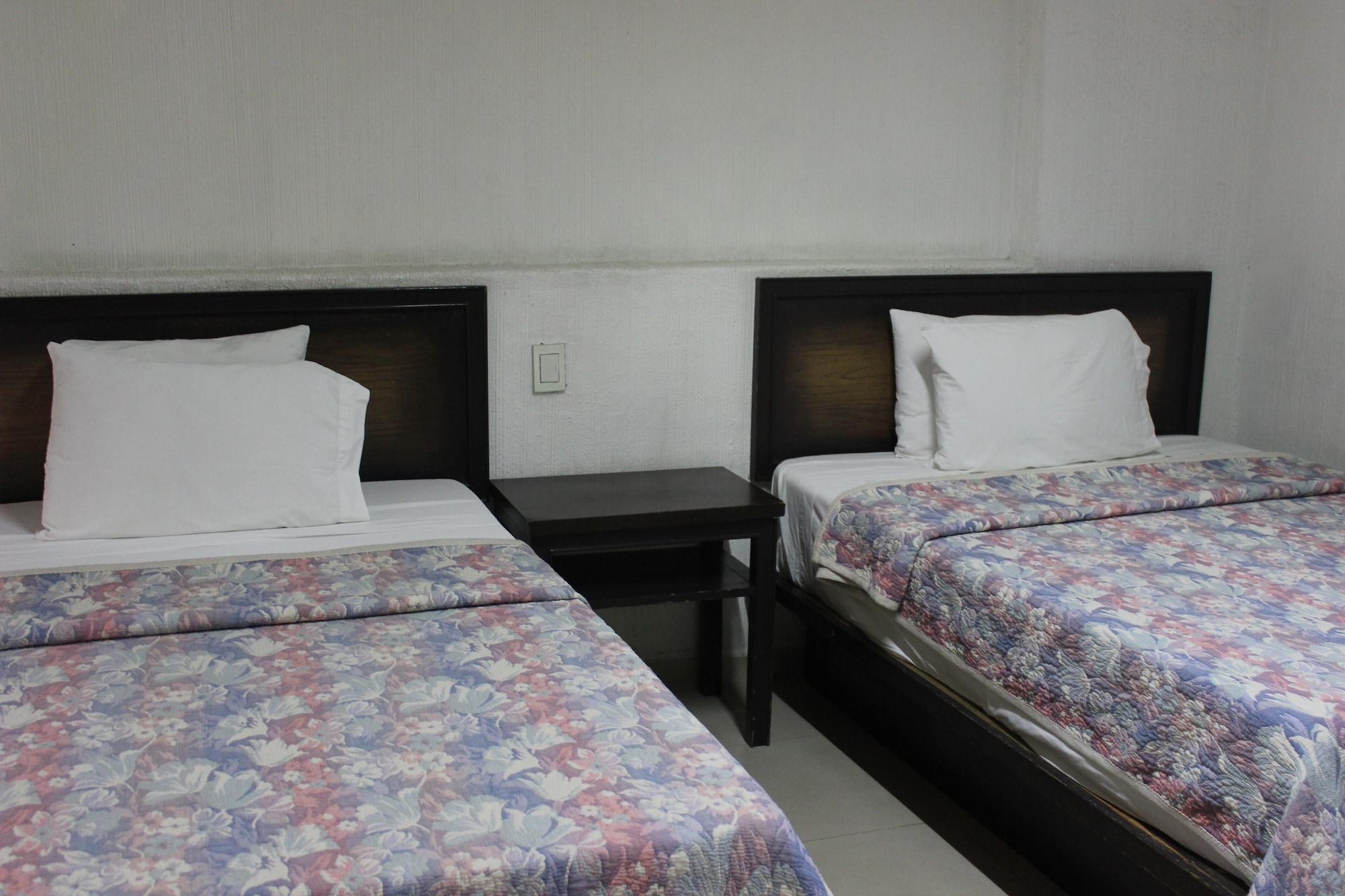 Hotel Oyo Nueva Galicia Guadalajara Esterno foto